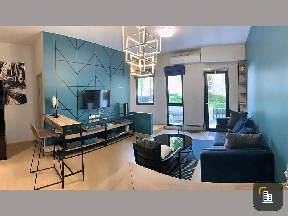 Urgent sale, Condo Unio Sukhumvit 72, Duplex room, large balcony, next to garden and swimming pool. Hurry and become the owner.