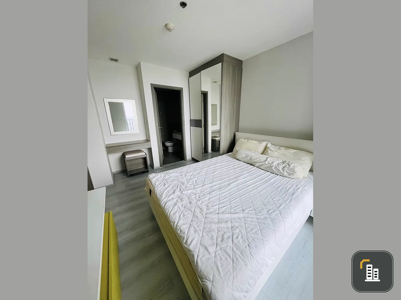 Condo for sale, for rent, Grene Chaengwattana, 20th floor, beautiful view, open and airy, no tall buildings blocking it. Hurry and reserve yours now.