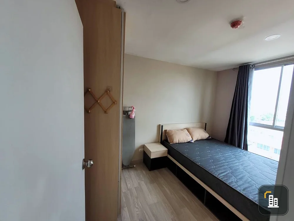 For sale: Plum Condo Chokchai 4, fully furnished + electrical appliances, high view, ready to drag your bags.