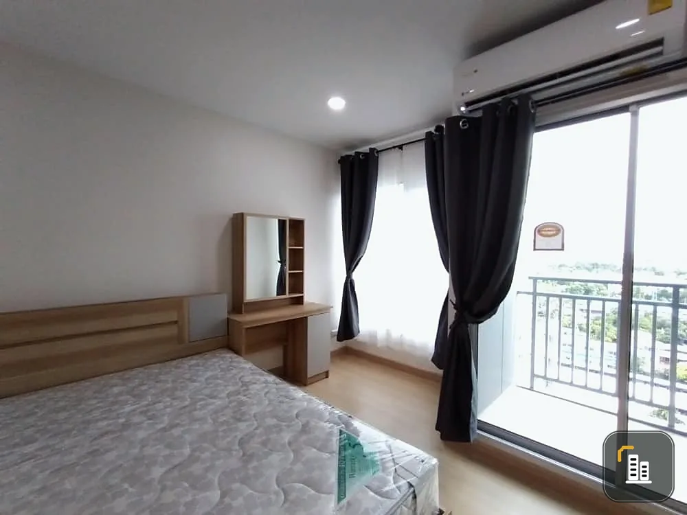 For rent SUPALAI PARK Talat Phlu Station, 14th floor, good wind, not hot, pool view, fully furnished, at this price, don't miss it.