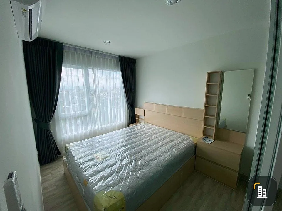 For rent or sale, The Crystal bliss, Rattanathibet, 18th floor, comfortable outside view, partitioned room, ready to move in. Hurry and move in now.