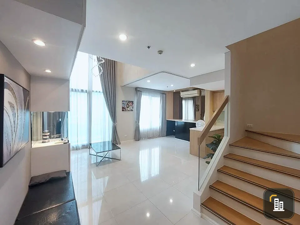 express!! Condo for sale, Villa Asoke, DUPLEX room, wide like home. Full ten luxury, hurry up !!