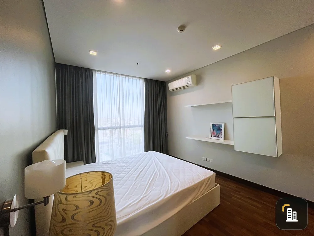 For SALE RENT Leluk Condominium, room divided into proportions, Buit-In, complete set, just come and move in.