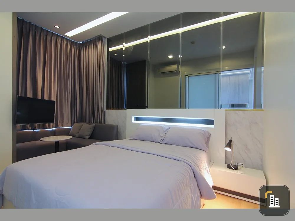 Condo for sale, rent, Equinox Phahon-Vipha, east side, open view, newly renovated room.