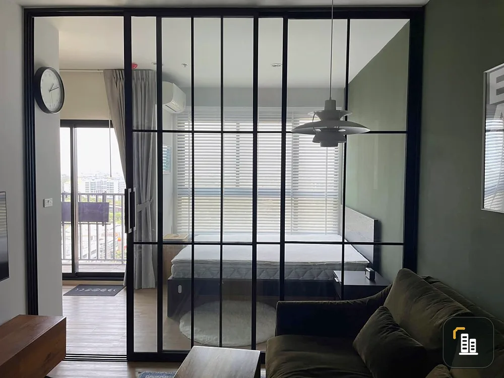 For rent: Common TU, beautiful room, separated into sections. Comes complete with furniture and electrical appliances. Book now quickly.