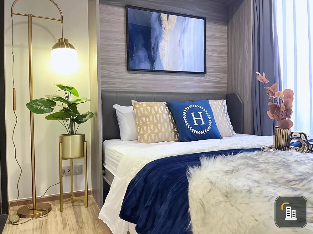Sale The Line Jatujak, high floor, very beautiful city view. The room is decorated luxuriously, very beautiful, exactly as described. Don't miss it.
