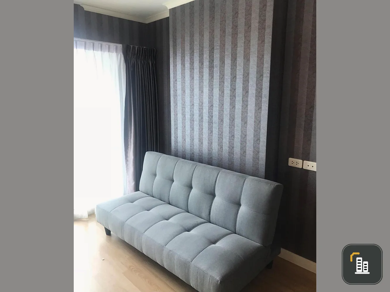 Come, condo next to the river, high floor, very livable. If interested, reserve now at Lumpini Ville Ratburana Riverview, rent, sell.