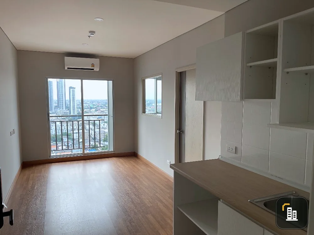 For sale: Lumpini Place Tao Poon - Interchange, 25th floor, good view, nice to live in. Let me tell you, you shouldn't miss it. Reserve quickly.