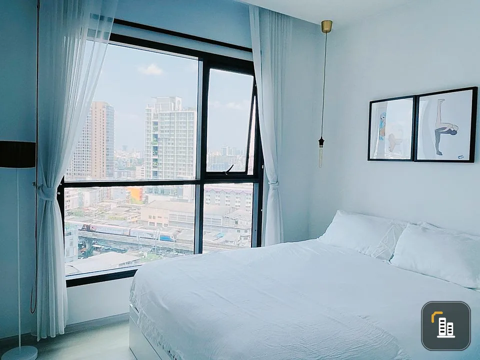 Urgent sale, Condo Life Sukhumvit 48, spacious room. Lots of usable space. 15th floor has a high view. Don't miss it.