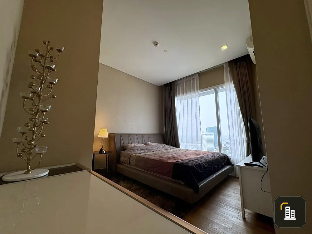 For Rent The Saint Residence, decorated room, ready to move in, fully furnished, electrical appliances, good price, hurry and reserve.