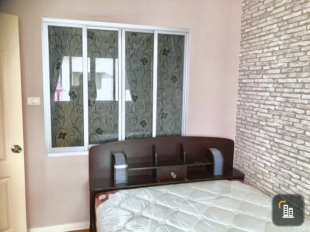 Condo for sale, LPN Condo Town Rattanathibet, 1 bedroom, 1 bathroom, good price, ready to drag your luggage.