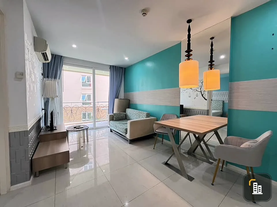 For sale: Atlantis Condo Resort Pattaya, 4th floor, Building C, great central view, fully furnished. If you miss it, you'll regret it.