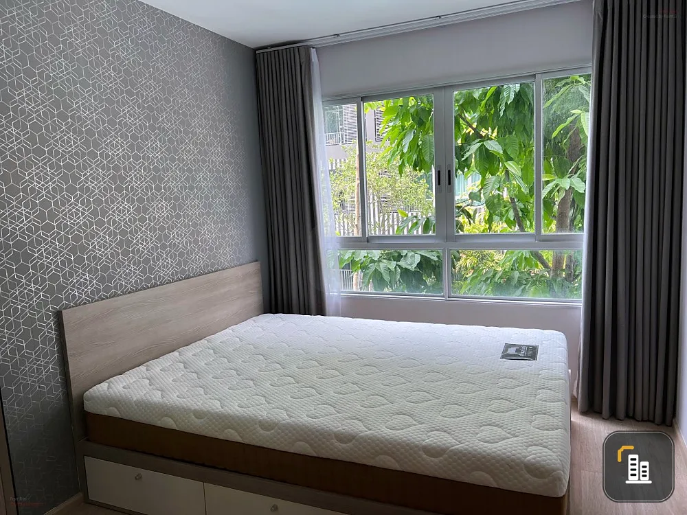 sell!! 2-story duplex condo, Elio Del Moss, decorated in a Luxury Minimal style. Book now.