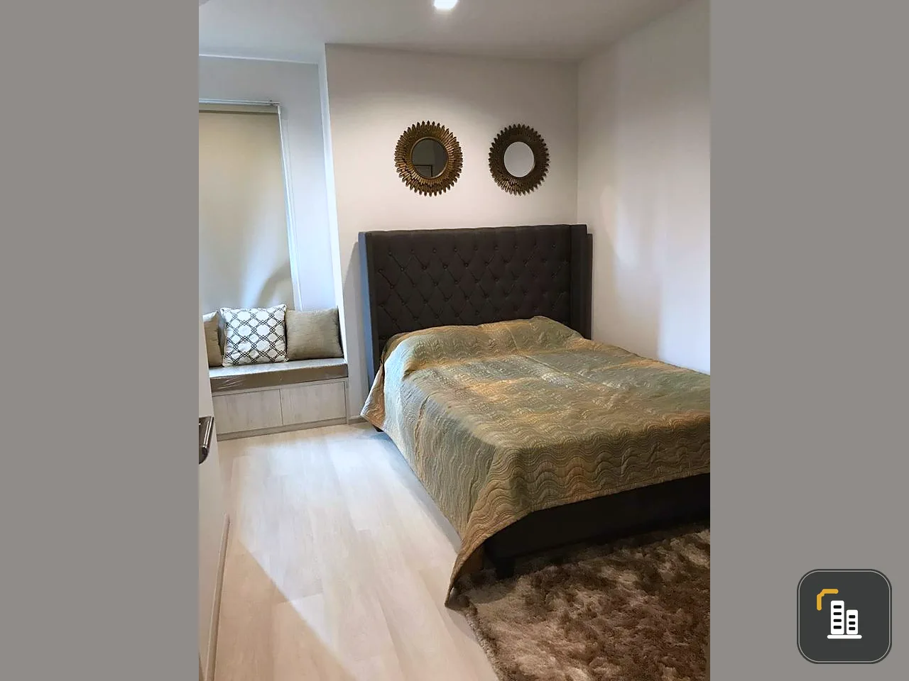 Urgent for rent Life One Wireless, plenty of usable space, built-in, nice sofa, just carry your bags and move in.