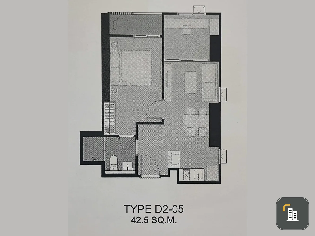 Selling down payment Life Phahon-Lat Phrao, corner room, 18th floor, good location, nice project, if interested hurry to reserve quickly.