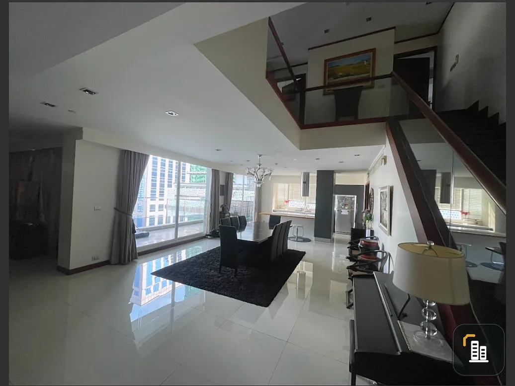 For sale: Le Raffine Sukhumvit 31, 3 bedrooms, 5 bathrooms, complete amenities, reserve now.
