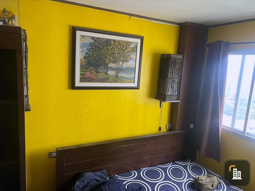For sale: Lumpini Condo Town Ramintra - Nawamin, very cool colorful room, 15th floor, city view, good price, don't miss it.