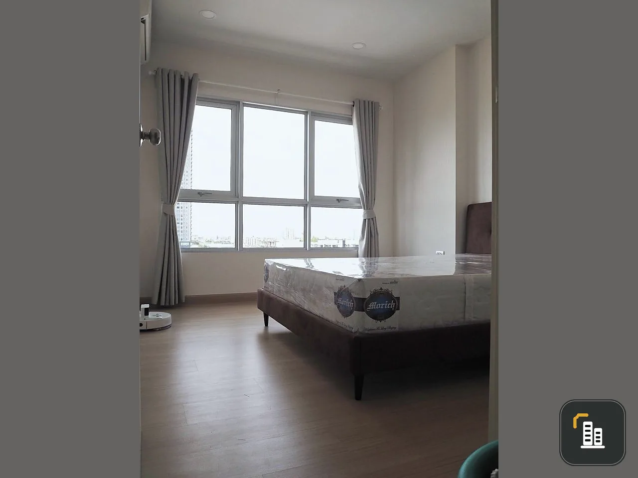 For rent: Supalai Veranda Sukhumvit 117, Executive Suite room, decorated simply and pleasantly. If you don't reserve, you'll miss a lot.
