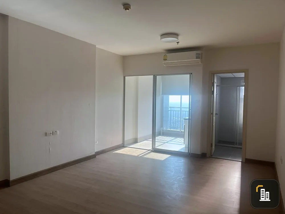 Urgent sale, Supalai Vista Condo, Tiwanon Intersection, 31st floor, beautiful view, empty room, people who love decorating rooms. Don't miss it.