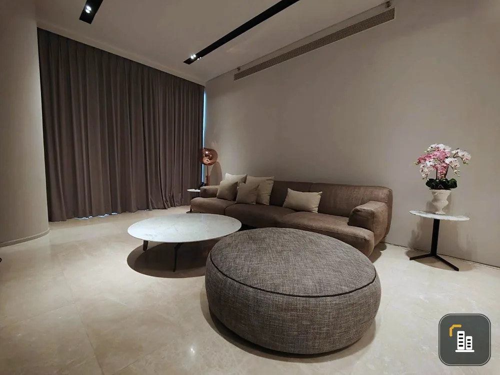 Banyan Tree Residence Riverside for sale, spacious room Got the most beautiful view of the river. Hurry and reserve it as an owner.