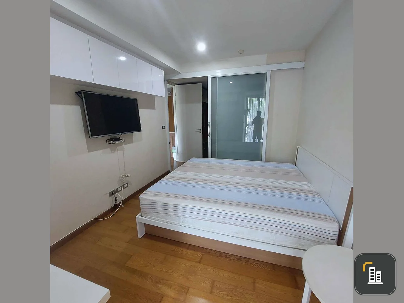 Condo for sale, for rent, Via 31, fully furnished, ready to move in, friendly price, reserve now, don't miss it.