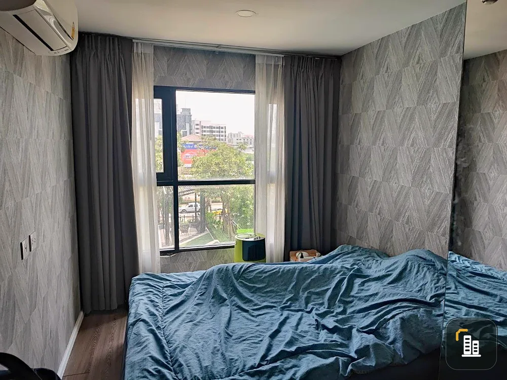 For sale: The Origin Phahon - Saphan Mai, 5th floor, swimming pool view, fully furnished, just carry your bags and move in immediately. Buy now.