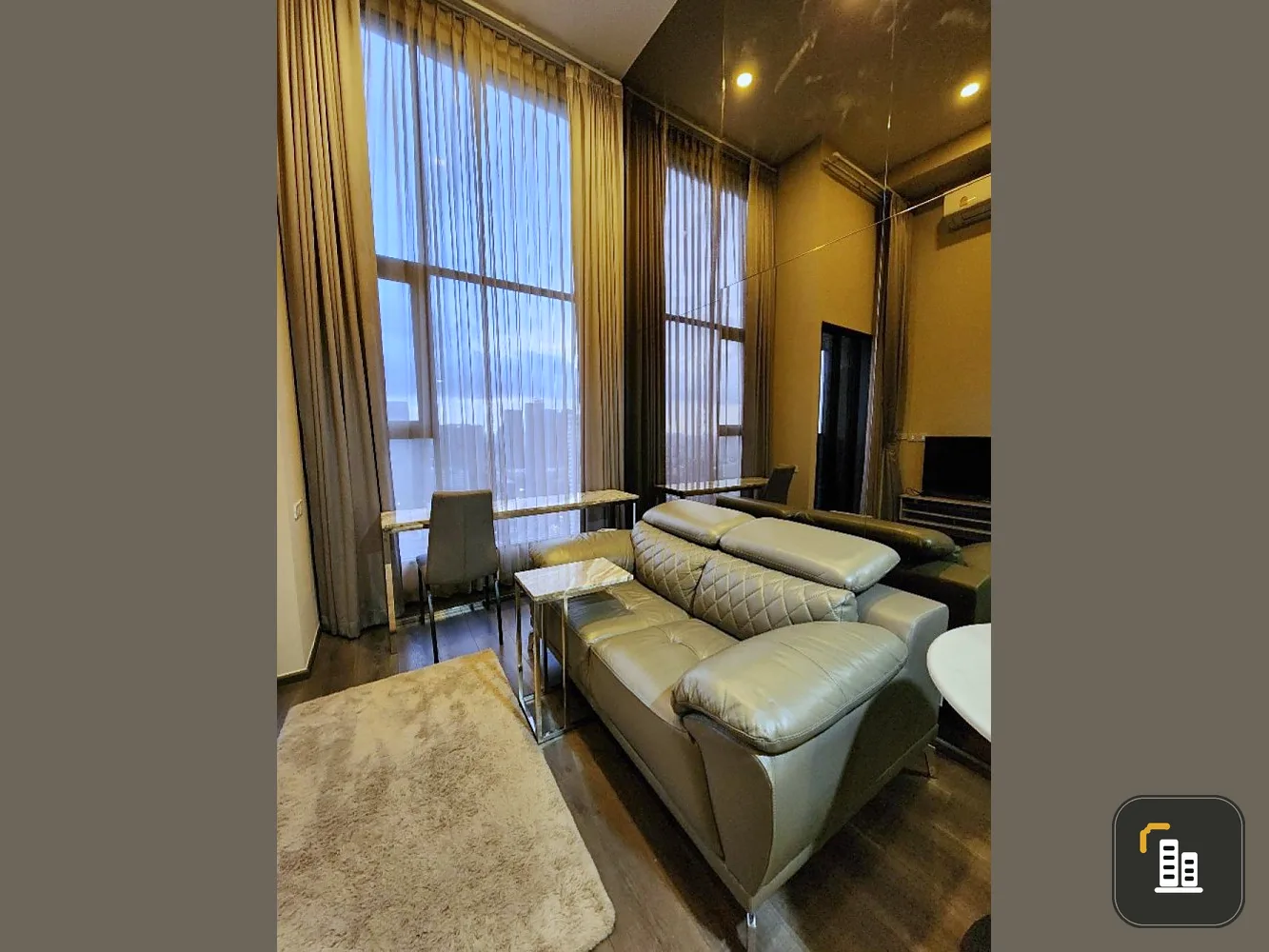 Condo for sale, Knightsbridge Space Ratchayothin, Duo Space room, ceiling 4.2m, high zone, 26th floor, don't hesitate to reserve now.