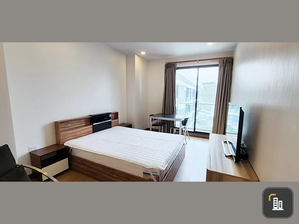 For rent Supalai Premier Charoen Nakhon, spacious room, comfortable. Complete with simple, livable decorations. Urgent.