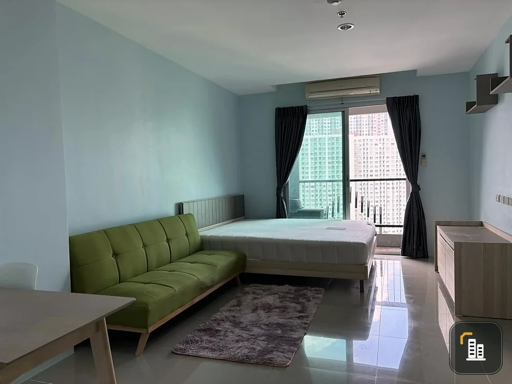 For sale Assakan Place Srinakarin, bright room, open view, easy on the eyes. Plus a built-in kitchen. Hurry and reserve before you miss out.