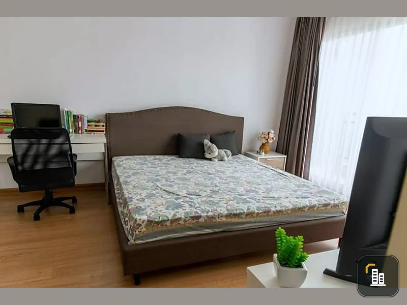 Urgent. Condo for sale Supalai Park Ekkamai-Thonglor, fully furnished, full of electrical appliances, golden location, need to hurry up to reserve.