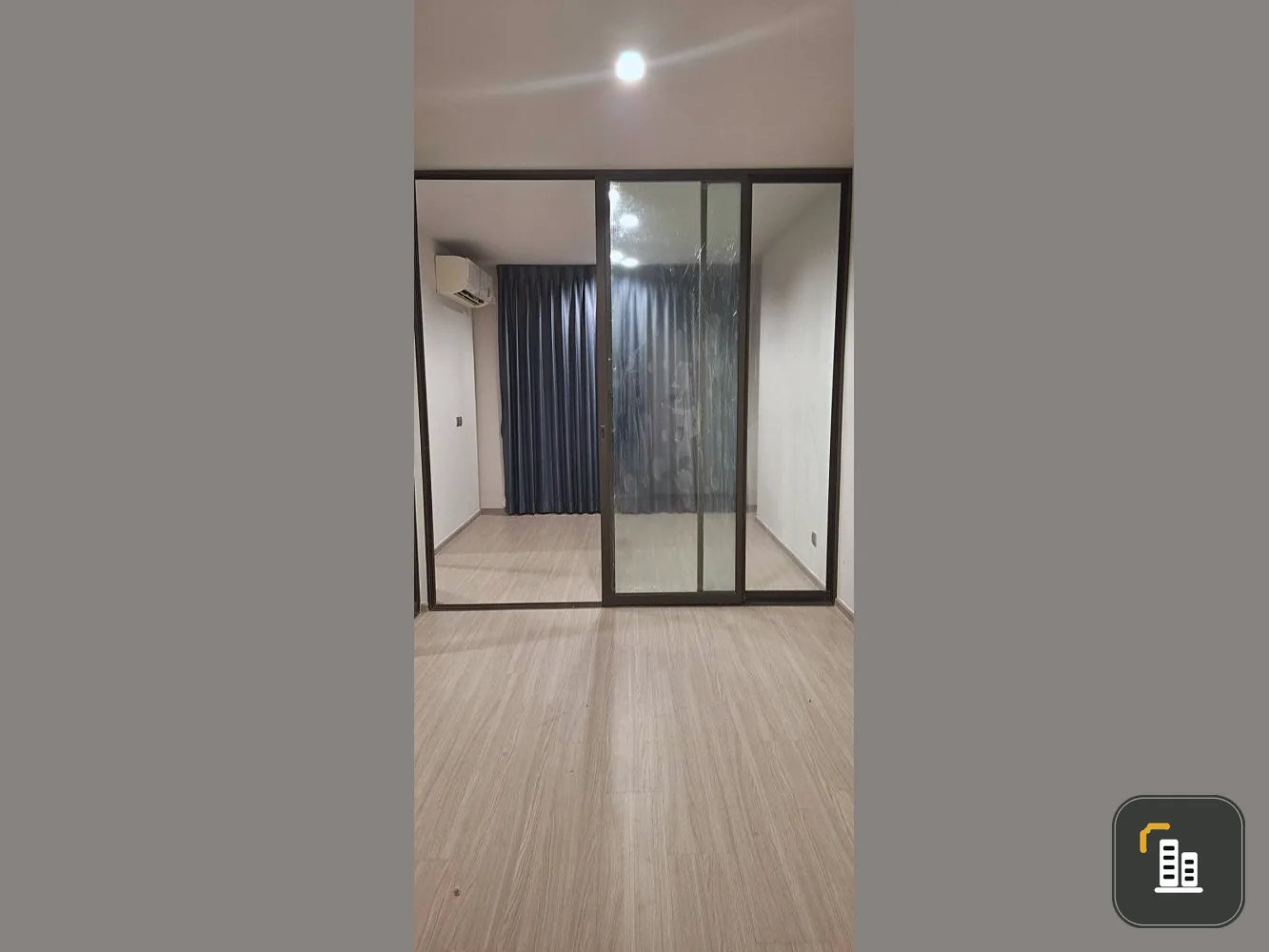 Empty room for sale, life ladprao, 21st floor, high view, great price. Hurry and come and reserve yours here today.