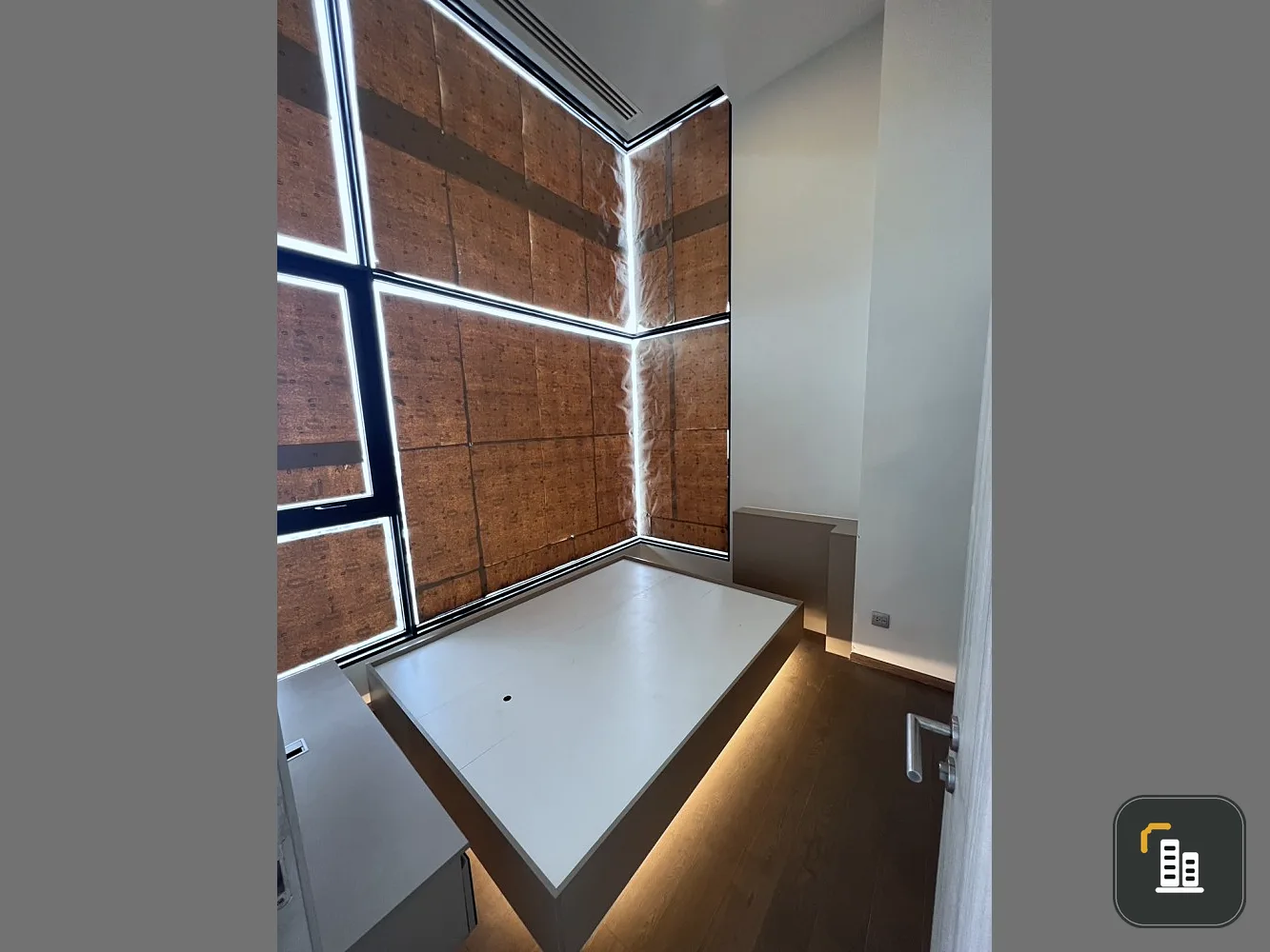 Condo for sale, Park Origin Ratchathewi, high floor, unblocked view, no blocking buildings, view of Nang Loeng Race Course.