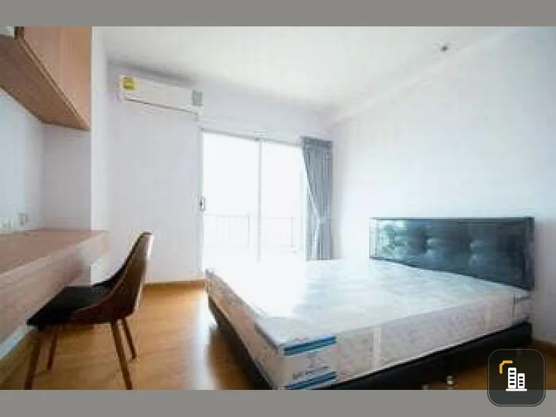 Can't be bang. Sell / rent Supalai Park Ekkamai-Thonglor condo, 2 bedrooms, near MRT, very cheap price, must be rented.