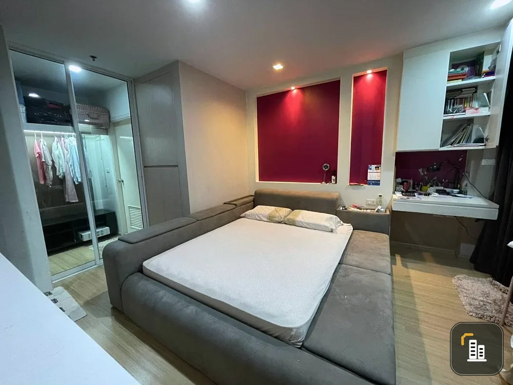 For sale: Casa Condo Ratchada-Ratchapruek, corner room, spacious area, built-in, full room. Don't delay, buy now.