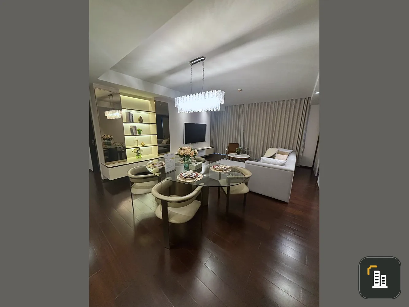For Rent La Citta Delre Thonglor 16, extremely spacious room, luxuriously decorated, extremely LUXURY. If you don't reserve, you will regret it.