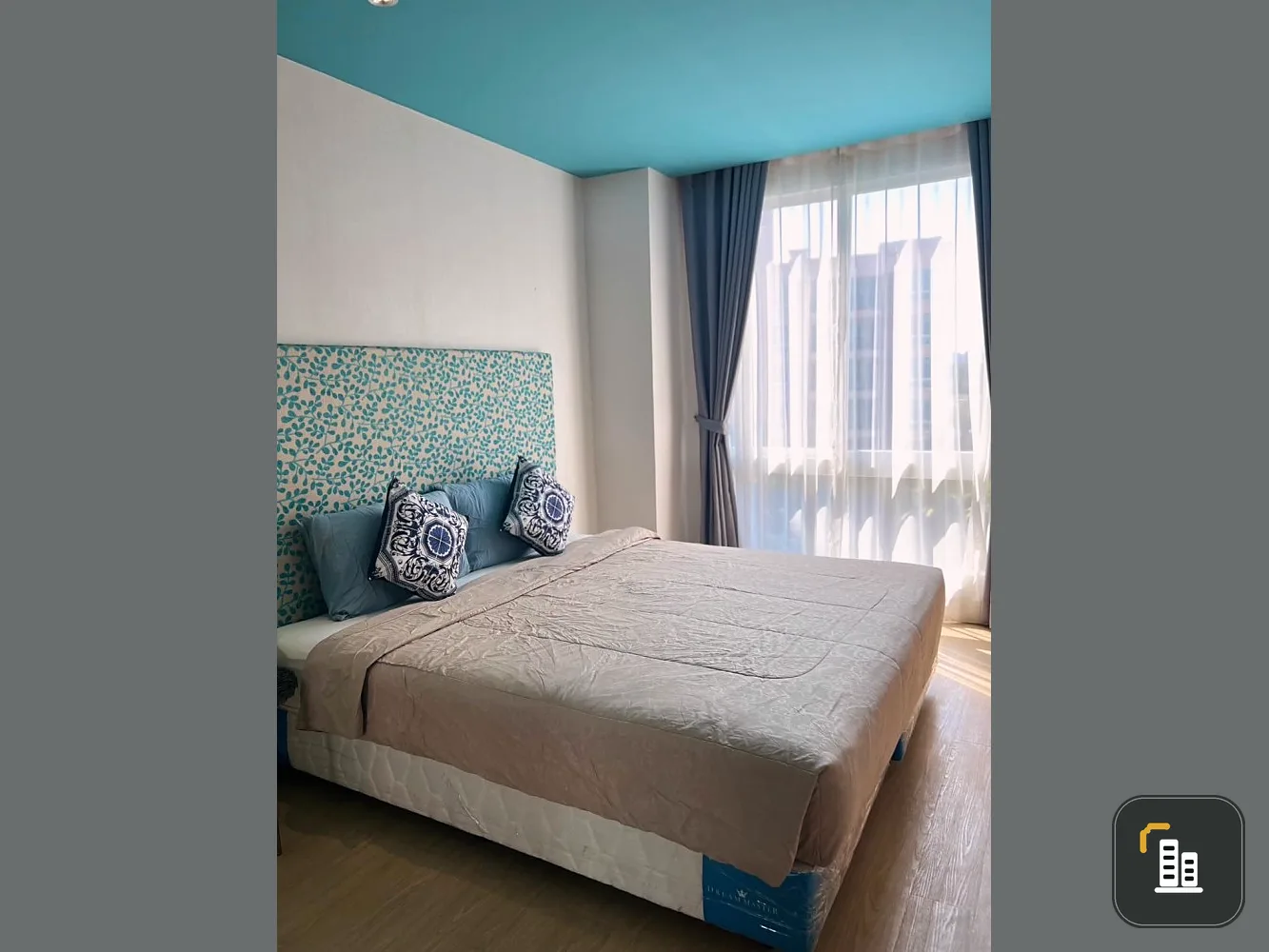 For sale: Atlantis Condo Resort Pattaya (Jomtien), 6th floor, colorful room, pool view, don't want to miss it, book now.