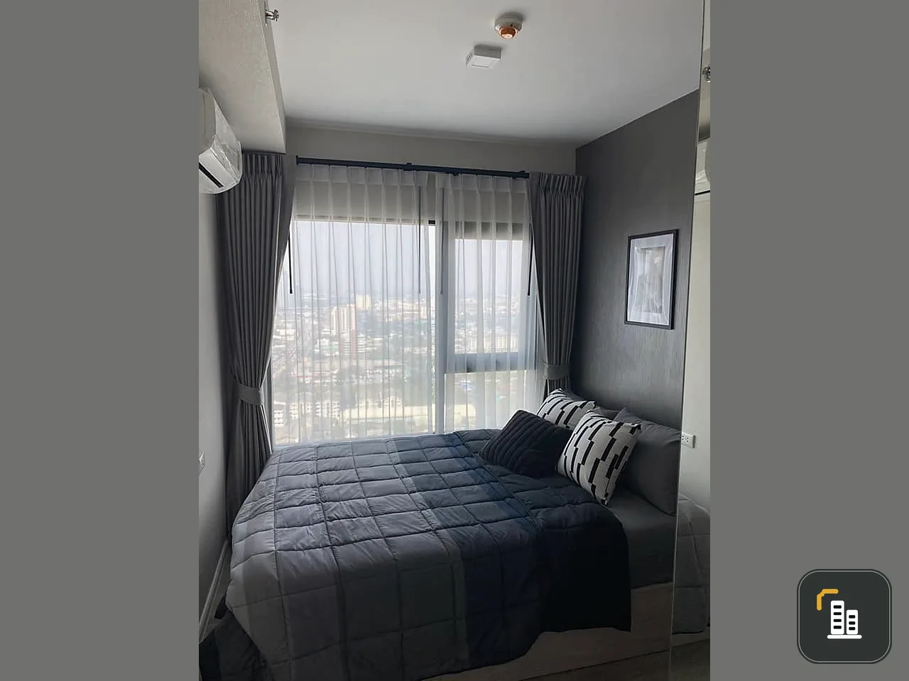 For sale: Kensington Sukhumvit-Theparak, 38th floor, corner room, beautifully decorated and livable. Plus complete amenities. Book now.