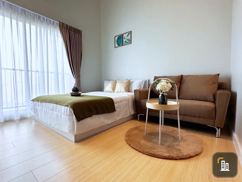 For rent, Metro Sky Wutthakat, 30th floor, the highest, great view of the city, fully furnished, just carry your bags and move in.