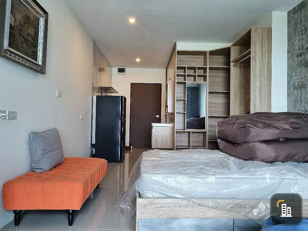 For sale Assakan Place Srinakarin, 29th floor, nice room, comes with complete decorations, book now, urgent.