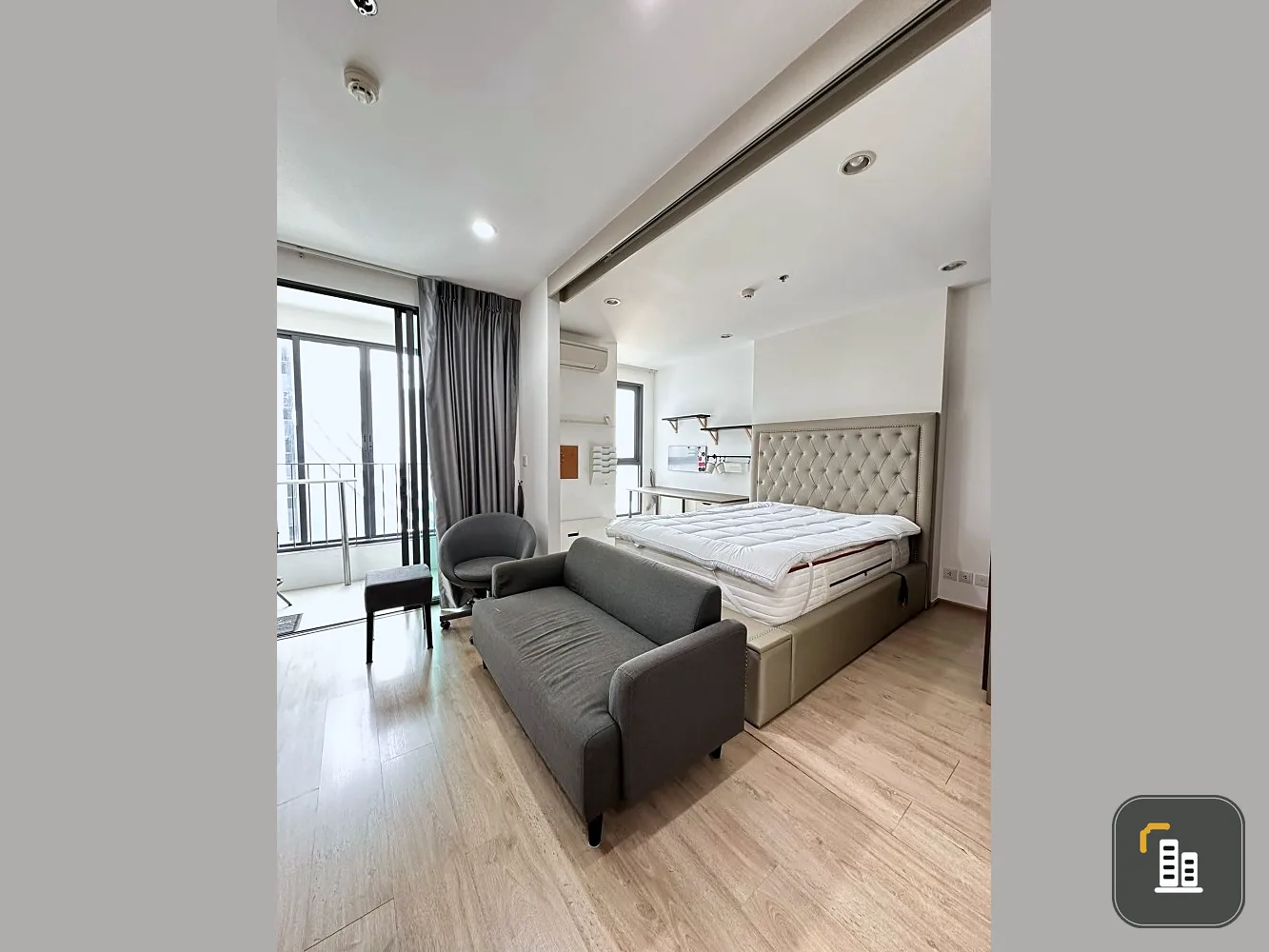 Condo for sale IDEO Q CHULA-SAMYAN, ready to move in, one bedroom, 34 square meters, 25th floor, hurry and reserve.