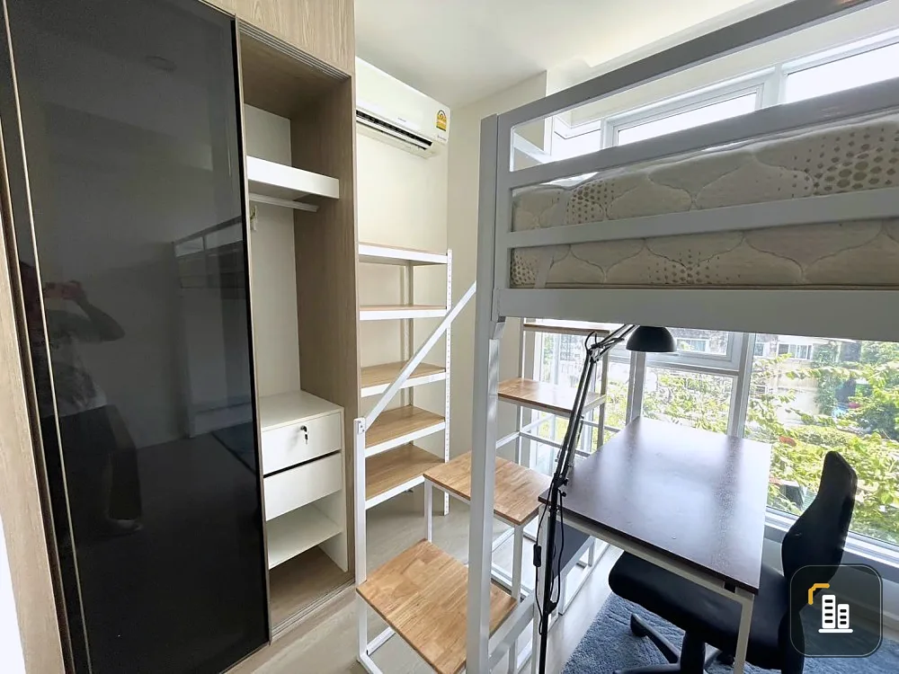 For sale/rent De Lapis Charan 81, rooms separated into clear proportions, built-in wardrobe, don't miss out on owning one!!