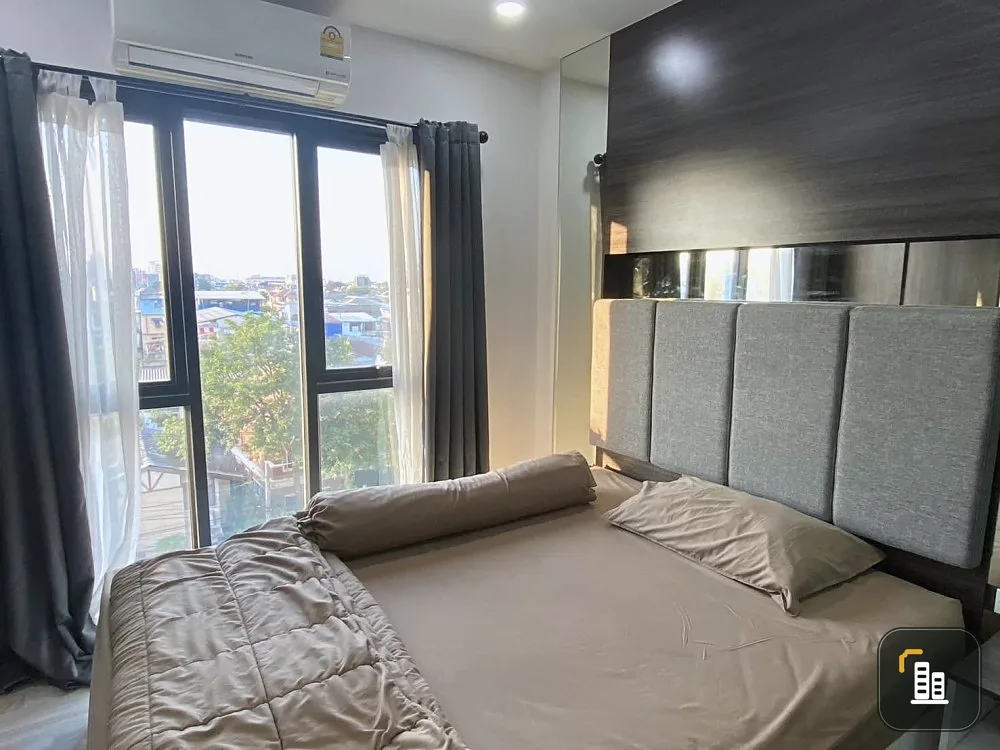 For sale: D Mark Condo Sutthisan, 6th floor, separated rooms, great Buit-In bed, if you miss it you will regret it, hurry up.