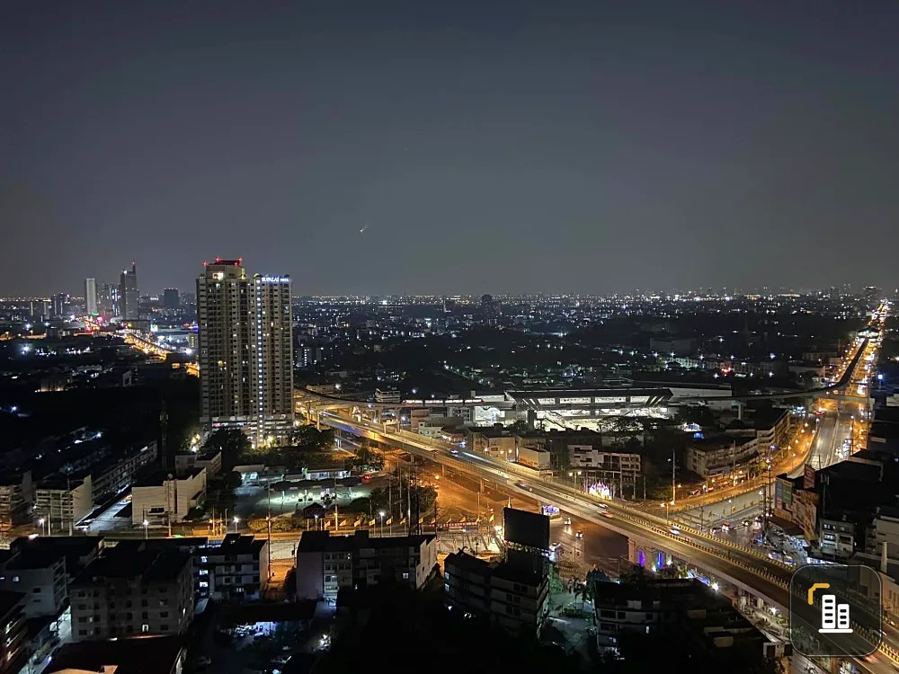For sale Lumpini Ville Chaengwattana-Pak Kret, 28th floor, very beautiful city view. The room is well separated. Spacious and comfortable. Book now.