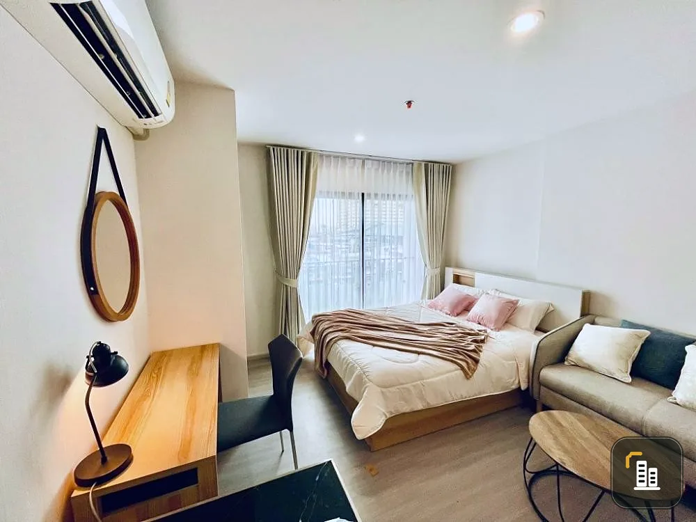 For sale: The Parkland Charan-Pinklao, 7th floor, bright room, warmly decorated. Plus complete amenities. Book now.