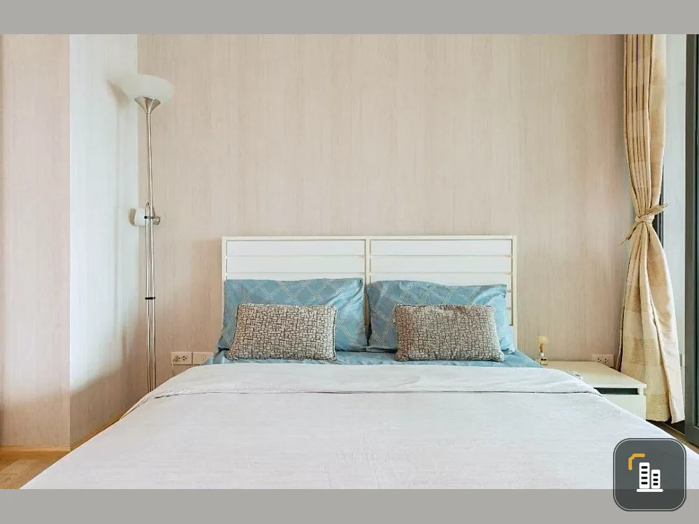For rent, Noble Remix Sukhumvit 36, spacious, decorated in Minimal style, very livable. Can't reserve now.