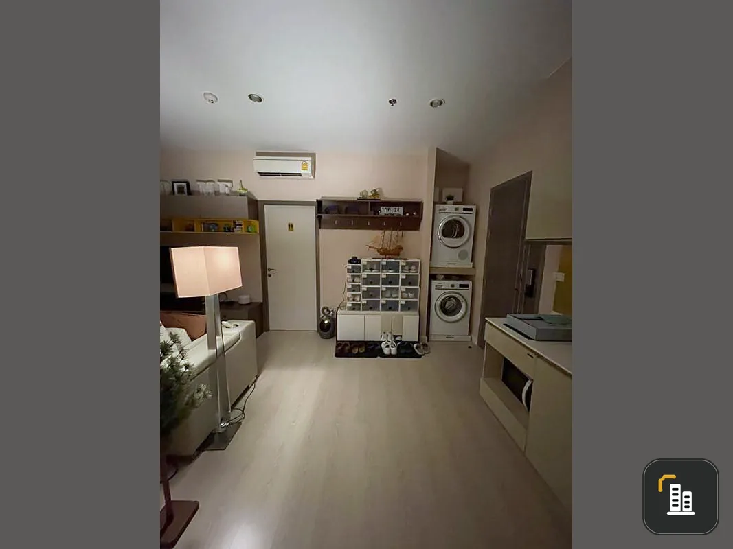 Selling the niche pride thonglor-phetchaburi, combined room, high floor, very good view, with built-in furniture, don't miss it.