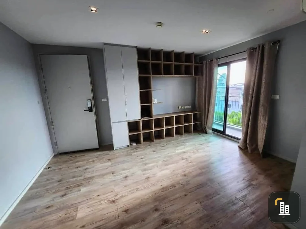For sale: Aspen Condo Lasalle. Room divided into proportions with some built-in furniture. Hurry and reserve it as an owner.