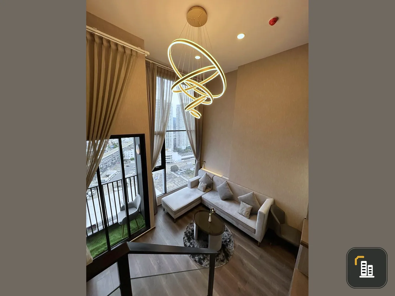 For rent Knightsbridge Space Ratchayothin Duplex, Living space 37 sq.m., 20th floor, must hurry and reserve.