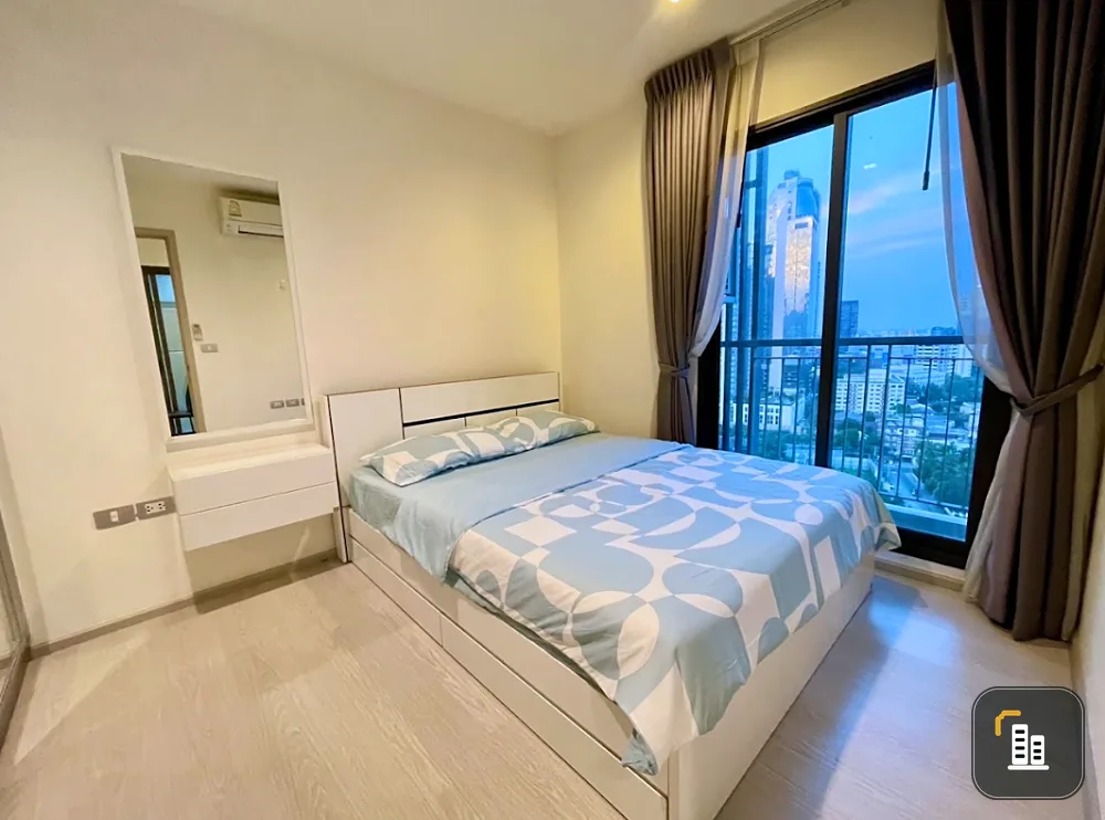 Condo for rent, Rhythm Sukhumvit 36-38, high floor, unblocked view, city view, quiet, near BTS Thonglor.