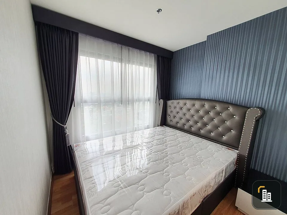For sale, for rent, The Trust Condo Ngamwongwan, beautifully decorated room, great price. If you miss it, you will regret it later, I tell you.
